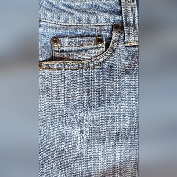 NWOT Stone Age medium wash distressed 5 pocket style flared leg denim jeans - Picture 5 of 11